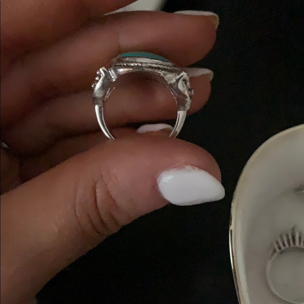 Ring - Picture 2 of 2